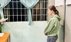 Án mạng từ việc dẫn chó đi vệ sinh trước nhà hàng xóm