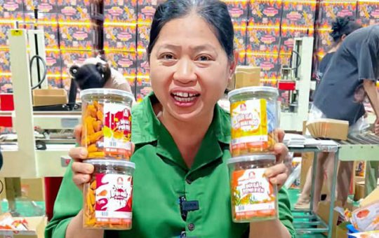 Công ty Ăn Cùng Bà Tuyết tuyên bố giải thể