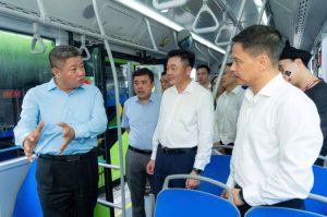 Hà Nội muốn chuyển đổi toàn bộ phương tiện sang sử dụng năng lượng xanh